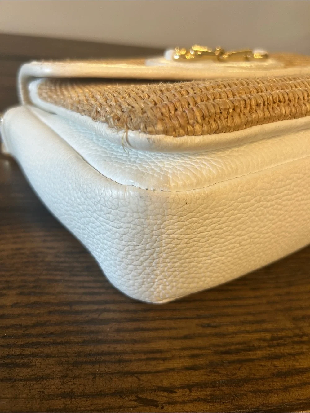 Pelle dubai unique
